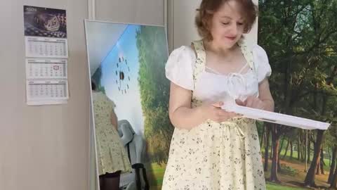 Ava online show from March 4, 2025, 10:35 am