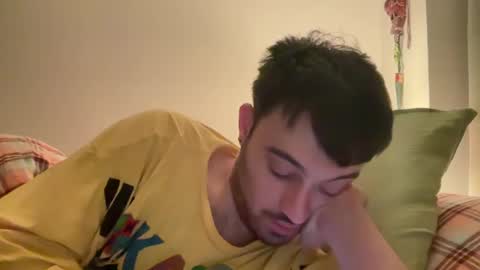 Snapshot of gargoyle_blog chatting on December 24, 2024, 2:22 pm Gargoyle online show from December 24, 2024, 2:22 pm