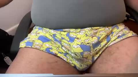 Snapshot of gato27cam chatting on February 2, 2025, 6:04 am Marco online show from February 2, 2025, 6:04 am