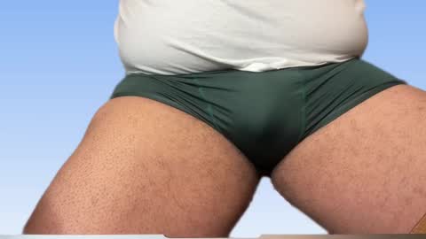 Snapshot of gato27cam chatting on March 12, 2025, 9:02 am Marco online show from March 12, 2025, 9:02 am