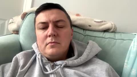 Snapshot of gaz101993 chatting on November 10, 2025, 9:52 am GazP online show from November 10, 2025, 9:52 am