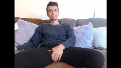 Snapshot of gdanch chatting on November 2, 2025, 7:49 pm G online show from November 2, 2025, 7:49 pm