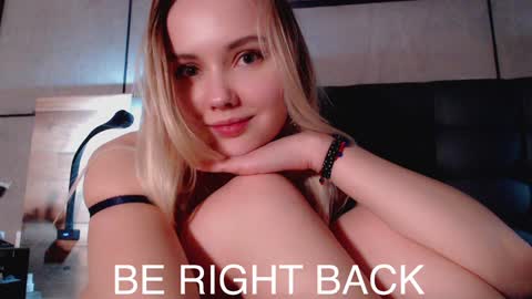 Snapshot of gentleflower23 chatting on February 3, 2025, 2:36 am Tanya online show from February 3, 2025, 2:36 am