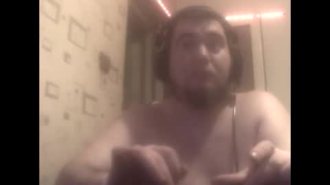 Snapshot of george84xxx chatting on February 2, 2025, 11:42 pm GeOOXXX online show from February 2, 2025, 11:42 pm