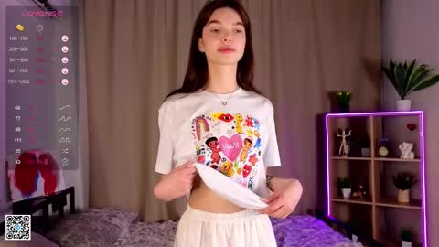 Snapshot of georginaarness chatting on February 15, 2025, 2:44 pm Georgina online show from February 15, 2025, 2:44 pm