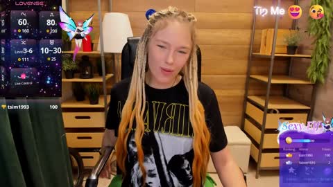 Snapshot of ghostly_temptation chatting on February 1, 2025, 8:47 pm Sweety online show from February 1, 2025, 8:47 pm