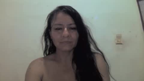 gianna165909 online show from December 1, 2024, 10:43 pm