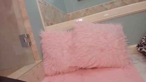 Snapshot of giannasexo chatting on February 17, 2025, 3:31 pm giannasexo online show from February 17, 2025, 3:31 pm