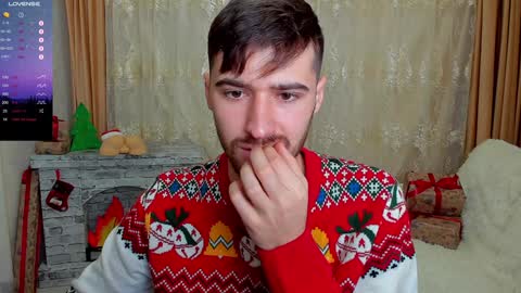 Snapshot of gilbertogonzales chatting on December 25, 2024, 5:26 pm gilbertogonzales online show from December 25, 2024, 5:26 pm