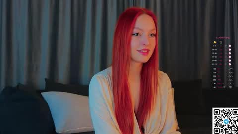 Snapshot of gildedkitten chatting on October 2, 2025, 6:04 pm Stacy online show from October 2, 2025, 6:04 pm