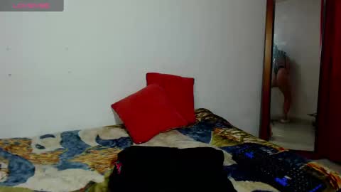 Snapshot of gio_gio44 chatting on December 3, 2024, 10:07 pm Giorgia online show from December 3, 2024, 10:07 pm