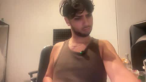 Snapshot of gipsyboysteve chatting on October 26, 2025, 5:13 am gipsyboysteve online show from October 26, 2025, 5:13 am