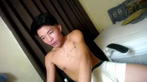 Snapshot of glenndou_daxs chatting on October 4, 2025, 10:30 pm glenndou_daxs online show from October 4, 2025, 10:30 pm