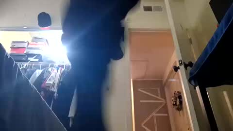 Snapshot of gnasty83 chatting on October 10, 2025, 2:32 am gnasty83 online show from October 10, 2025, 2:32 am