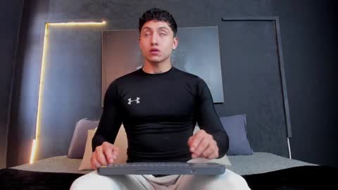 steven online show from December 10, 2024, 12:49 pm