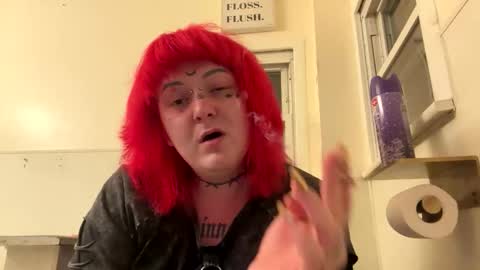 Snapshot of goddess182002 chatting on November 4, 2025, 11:37 pm goddess182002 online show from November 4, 2025, 11:37 pm