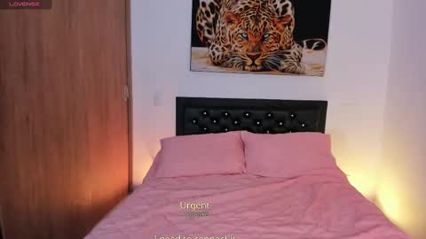 Snapshot of goddess_eli77 chatting on October 6, 2025, 2:31 am goddess_eli77 online show from October 6, 2025, 2:31 am