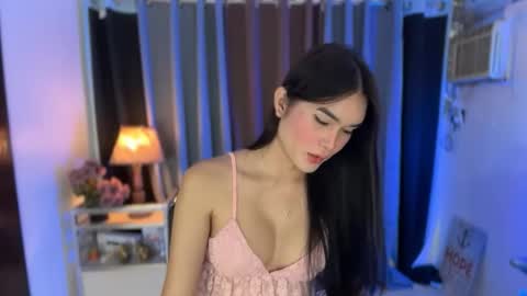 goddess_jennyxx online show from October 14, 2025, 2:40 pm