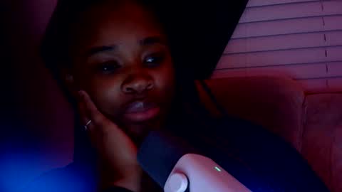 Snapshot of goddessssbrii chatting on October 2, 2025, 6:31 am Goddess Bri online show from October 2, 2025, 6:31 am