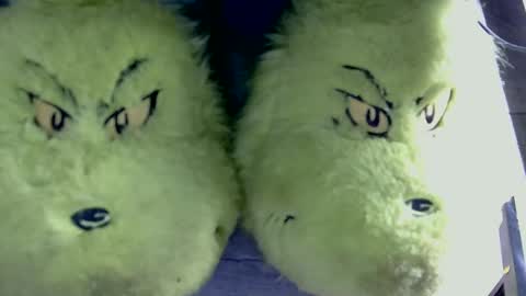 Snapshot of goddessssbrii chatting on October 26, 2025, 6:14 pm Goddess Bri online show from October 26, 2025, 6:14 pm