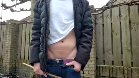 Snapshot of goldenelixxxir chatting on January 29, 2025, 3:37 pm   online show from January 29, 2025, 3:37 pm