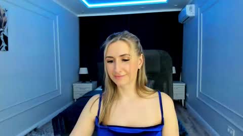 Snapshot of goldenlighte chatting on February 12, 2025, 4:44 pm Olivia online show from February 12, 2025, 4:44 pm