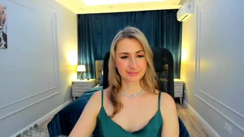 Snapshot of goldenlighte chatting on February 18, 2025, 6:58 pm Olivia online show from February 18, 2025, 6:58 pm