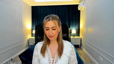 Snapshot of goldenlighte chatting on February 20, 2025, 3:34 am Olivia online show from February 20, 2025, 3:34 am