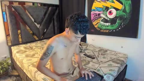 Gomez online show from October 10, 2025, 1:26 am