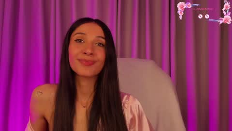 Snapshot of gorgeous_brunette chatting on February 3, 2025, 1:51 pm Rose online show from February 3, 2025, 1:51 pm