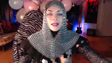 Snapshot of gothstripper chatting on November 2, 2025, 12:46 am Hezra online show from November 2, 2025, 12:46 am