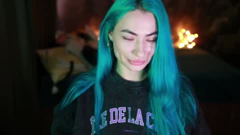 Snapshot of gracegreen chatting on March 8, 2025, 10:32 am I will be glad to see you  30 N  1800  - 2300 gmt3  online show from March 8, 2025, 10:32 am