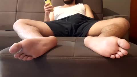 Snapshot of grboy5191808 chatting on February 2, 2025, 2:13 pm grboy5191808 online show from February 2, 2025, 2:13 pm