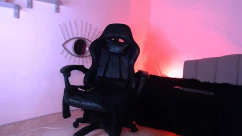 Snapshot of grecia_rouse chatting on March 3, 2025, 12:15 am  GRECIA  online show from March 3, 2025, 12:15 am