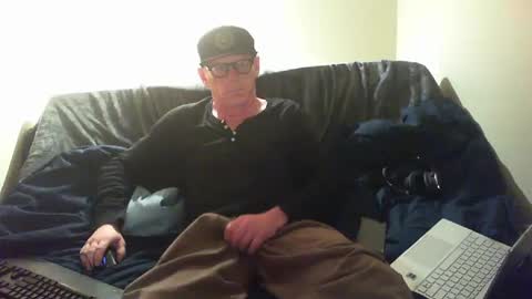 Snapshot of greenrooster1 chatting on October 12, 2025, 8:02 am greenrooster1 online show from October 12, 2025, 8:02 am