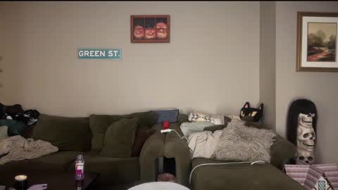 Snapshot of greenxxxqueen chatting on January 26, 2025, 8:46 am SexQueen Nikki online show from January 26, 2025, 8:46 am