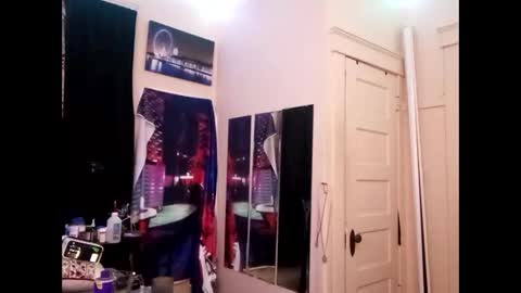 Snapshot of gregnice313 chatting on September 27, 2025, 4:28 am NICE and sometimes Savvy online show from September 27, 2025, 4:28 am