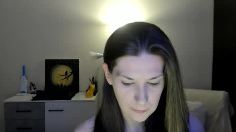 Snapshot of gretamiln chatting on October 5, 2025, 5:33 pm Greta online show from October 5, 2025, 5:33 pm