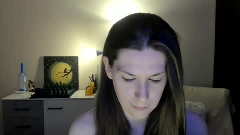 Snapshot of gretamiln chatting on October 9, 2025, 6:39 pm Greta online show from October 9, 2025, 6:39 pm