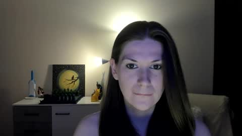 Snapshot of gretamiln chatting on October 10, 2025, 9:03 pm Greta online show from October 10, 2025, 9:03 pm