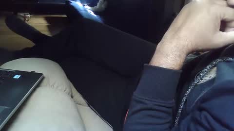 Snapshot of grey_stud chatting on January 8, 2025, 5:16 am Grey Stud online show from January 8, 2025, 5:16 am