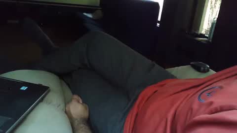 Snapshot of grey_stud chatting on February 20, 2025, 9:00 am Grey Stud online show from February 20, 2025, 9:00 am