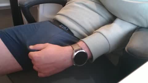 Snapshot of griesie chatting on October 29, 2025, 11:50 pm Griesie online show from October 29, 2025, 11:50 pm