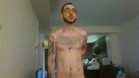 Snapshot of gringoloco253783 chatting on January 3, 2025, 12:43 am certifiedloverboy online show from January 3, 2025, 12:43 am