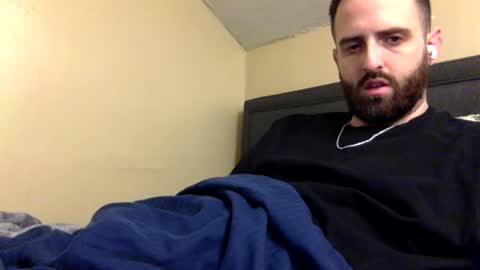 Snapshot of grobs123 chatting on December 9, 2024, 3:29 am grobs123 online show from December 9, 2024, 3:29 am