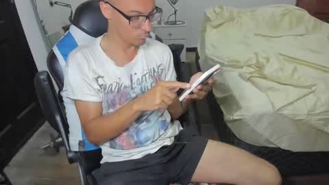 Snapshot of guachin_new chatting on December 26, 2024, 4:32 am guachin_new online show from December 26, 2024, 4:32 am