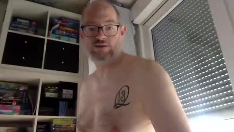 Snapshot of gummicasual chatting on February 21, 2025, 10:39 am gummicasual online show from February 21, 2025, 10:39 am