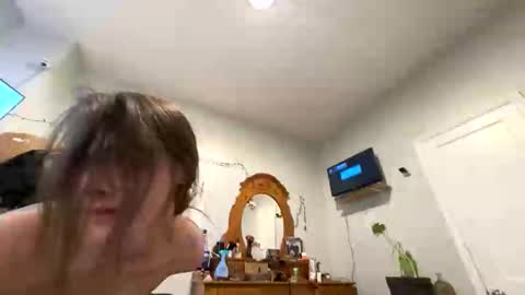 Snapshot of gurlface85 chatting on November 9, 2025, 2:04 pm gurlface85 online show from November 9, 2025, 2:04 pm