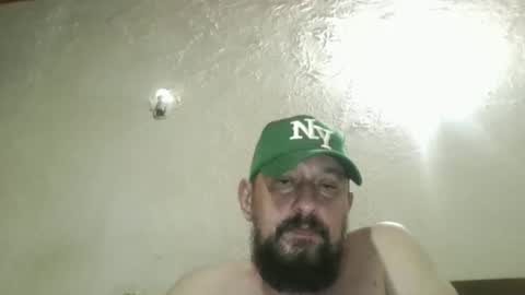 gustavo1350 online show from October 25, 2025, 2:19 am