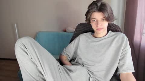 Snapshot of guy_liam1 chatting on March 7, 2025, 2:12 pm guy_liam1 online show from March 7, 2025, 2:12 pm